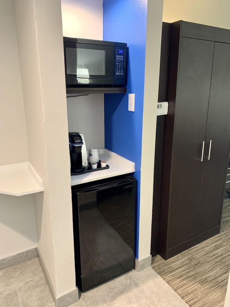 Holiday Inn Express & Suites Longview North By Ihg Esterno foto